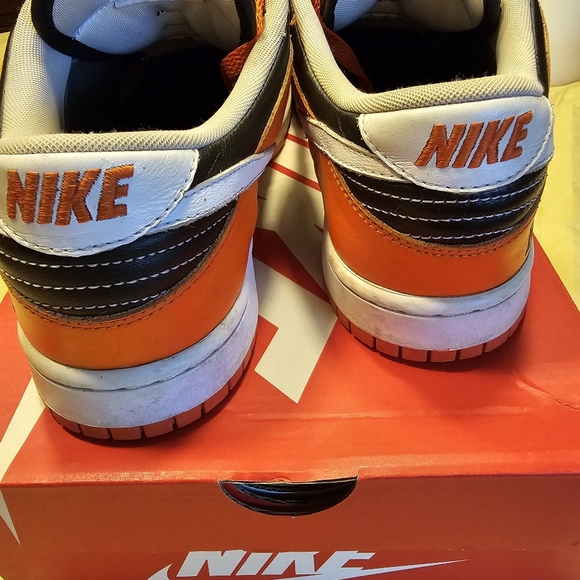 Nike Cleveland Browns shoes - Picture 9 of 11